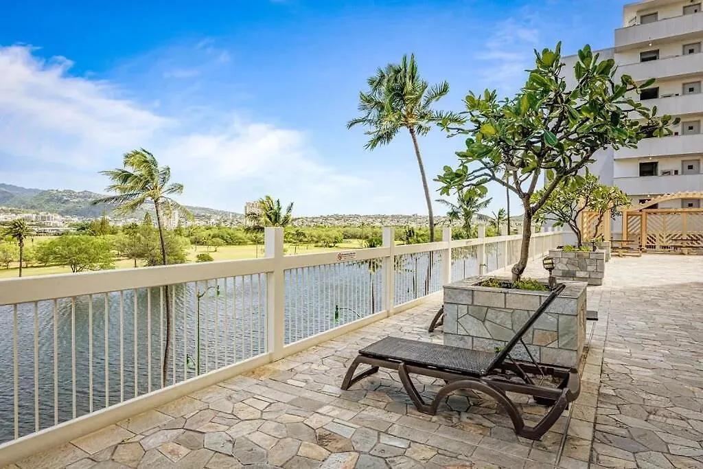 Waikiki King Studio Walk To Beach Гонолулу США